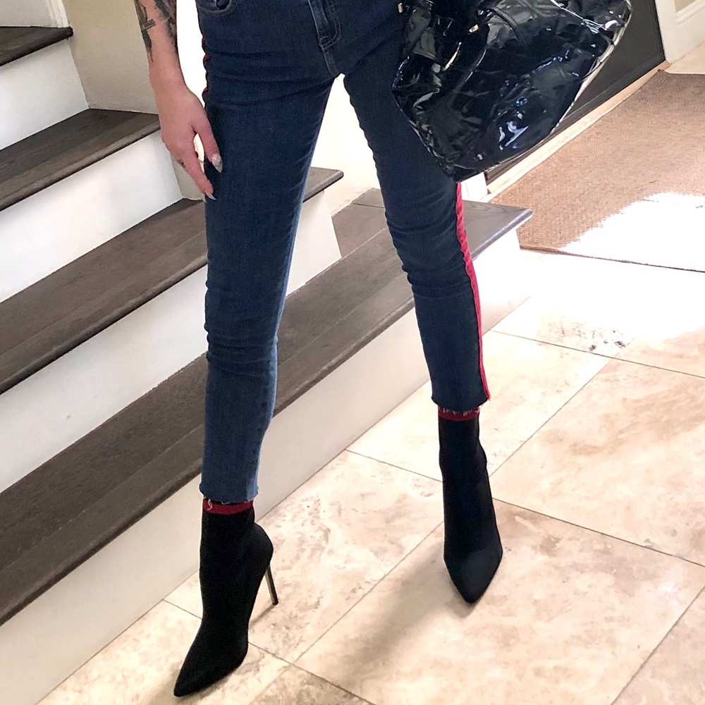High waisted skinny jeans